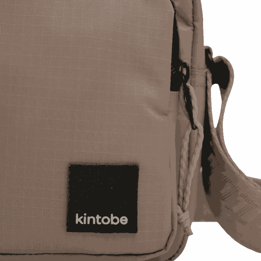 Kintobe Cross-Body Messenger Bag, Miles i Scandi Taupe farven